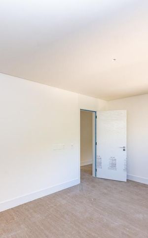 Apartamento à venda com 323m², 4 quartos e 4 vagas Apartamento à venda com 323m², 4 quartos e 4 vagasSuíte 4