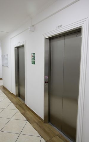 Apartamento para alugar com 72m², 1 quarto e 2 vagas Apartamento para alugar com 72m², 1 quarto e 2 vagasCorredor