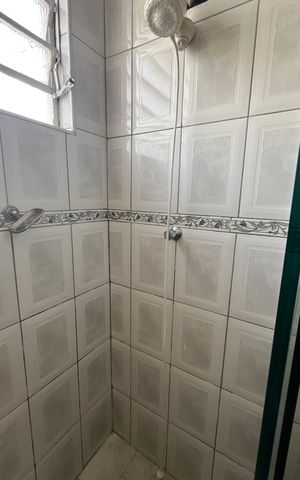 Apartamento à venda com 68m², 2 quartos e 1 vaga Apartamento à venda com 68m², 2 quartos e 1 vagaBanheiro
