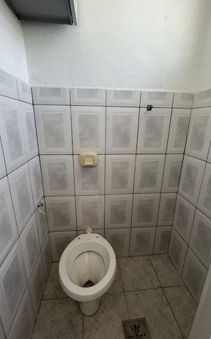 Apartamento à venda com 68m², 2 quartos e 1 vaga Apartamento à venda com 68m², 2 quartos e 1 vagaBanheiro de Serviço