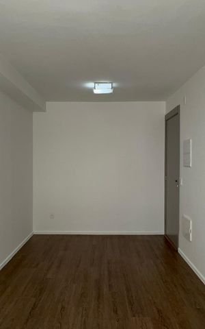 Apartamento à venda com 56m², 2 quartos e 1 vaga Apartamento à venda com 56m², 2 quartos e 1 vagaSala