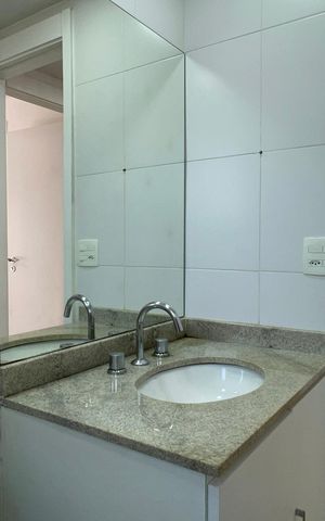 Apartamento à venda com 56m², 2 quartos e 1 vaga Apartamento à venda com 56m², 2 quartos e 1 vagaBanheiro