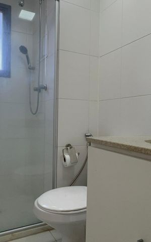 Apartamento à venda com 56m², 2 quartos e 1 vaga Apartamento à venda com 56m², 2 quartos e 1 vagaBanheiro
