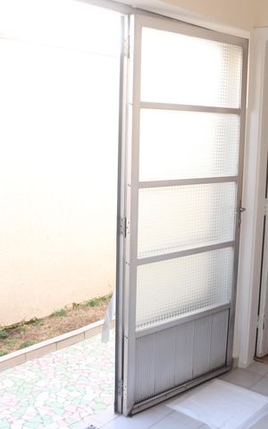Casa à venda com 350m², 4 quartos e 4 vagasÁrea de Serviço