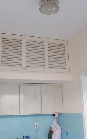 Casa à venda com 350m², 4 quartos e 4 vagasÁrea de Serviço