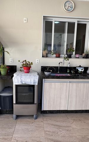 Casa de condomínio à venda com 311m², 4 quartos e 5 vagasChurrasqueira