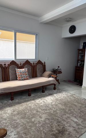 Casa de condomínio à venda com 311m², 4 quartos e 5 vagasSala