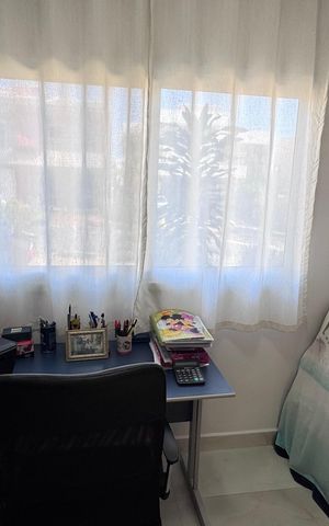 Casa de condomínio à venda com 311m², 4 quartos e 5 vagasEscritório