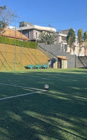 Casa de condomínio à venda com 311m², 4 quartos e 5 vagasQuadra