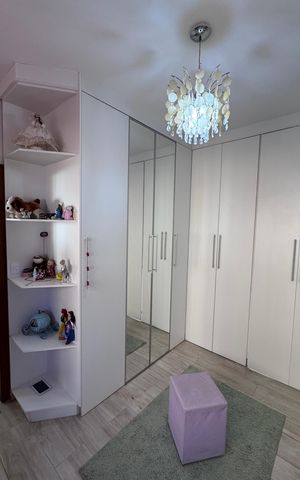 Casa de condomínio à venda com 311m², 4 quartos e 5 vagasCloset da Suíte 4