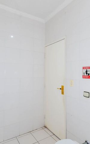 Casa à venda com 127m², 4 quartos e 2 vagas Casa à venda com 127m², 4 quartos e 2 vagasBanheiro