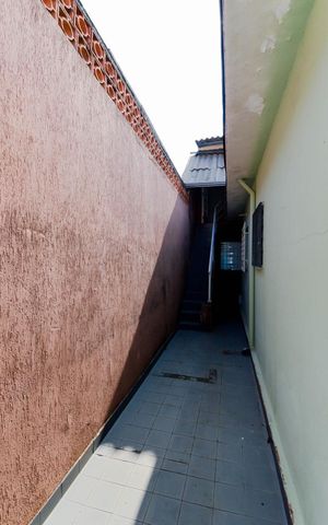 Casa à venda com 127m², 4 quartos e 2 vagas Casa à venda com 127m², 4 quartos e 2 vagasÁrea Externa