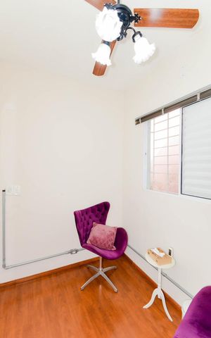 Casa à venda com 127m², 4 quartos e 2 vagas Casa à venda com 127m², 4 quartos e 2 vagasQuarto 1