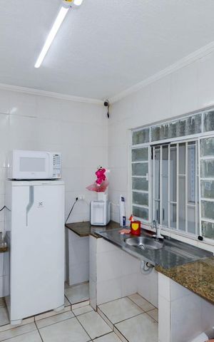 Casa à venda com 127m², 4 quartos e 2 vagas Casa à venda com 127m², 4 quartos e 2 vagasCozinha