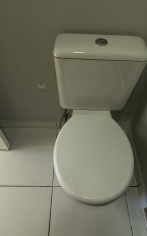 Apartamento à venda com 59m², 2 quartos e 1 vaga Apartamento à venda com 59m², 2 quartos e 1 vagaBanheiro da Suíte