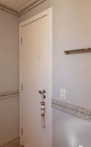 Apartamento à venda com 140m², 4 quartos e 3 vagasBanheiro da Suíte