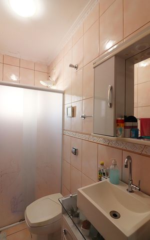 Casa à venda com 145m², 3 quartos e 2 vagasBanheiro Social