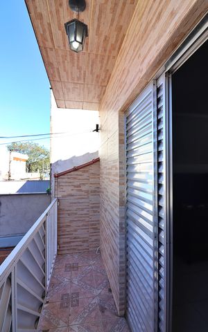 Casa à venda com 145m², 3 quartos e 2 vagasSacada