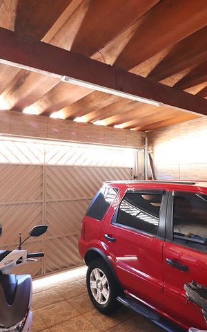 Casa à venda com 145m², 3 quartos e 2 vagasGaragem