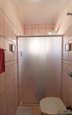 Casa à venda com 145m², 3 quartos e 2 vagasBanheiro Social