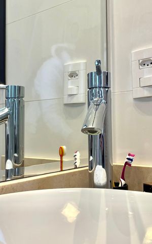 Apartamento à venda com 225m², 3 quartos e 3 vagasBanheiro da Suíte 2