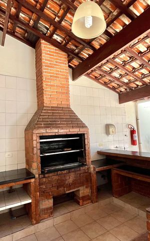 Apartamento à venda com 225m², 3 quartos e 3 vagasÁrea comum - Churrasqueira