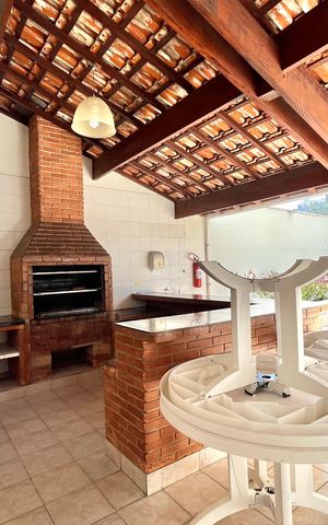 Apartamento à venda com 225m², 3 quartos e 3 vagasÁrea comum - Churrasqueira