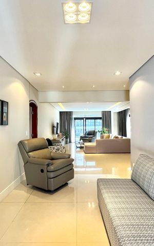 Apartamento à venda com 225m², 3 quartos e 3 vagasSala