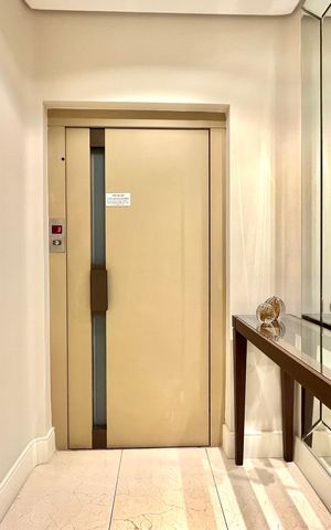Apartamento à venda com 225m², 3 quartos e 3 vagasHall privativo