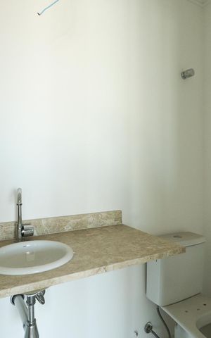 Apartamento à venda com 133m², 3 quartos e 2 vagas Apartamento à venda com 133m², 3 quartos e 2 vagasLavabo da Sala