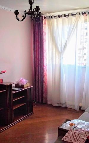 Apartamento à venda com 77m², 2 quartos e 1 vaga Apartamento à venda com 77m², 2 quartos e 1 vagaSala