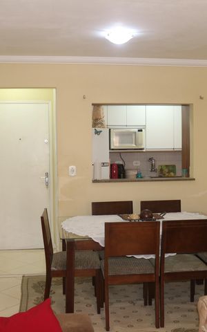 Apartamento à venda com 62m², 2 quartos e 1 vagaSala