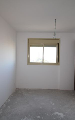 Apartamento à venda com 133m², 3 quartos e 2 vagasSuíte 2