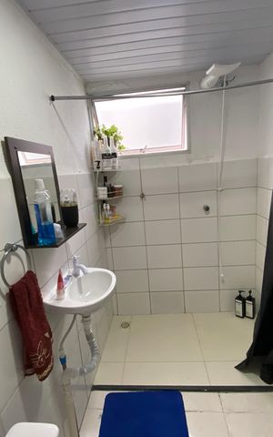 Apartamento à venda com 45m², 2 quartos e 1 vaga Apartamento à venda com 45m², 2 quartos e 1 vagaBanheiro