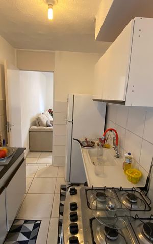 Apartamento à venda com 45m², 2 quartos e 1 vaga Apartamento à venda com 45m², 2 quartos e 1 vagaCozinha