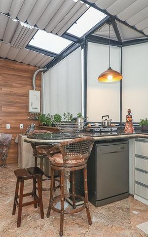 Apartamento à venda com 228m², 4 quartos e 4 vagasCozinha 2 