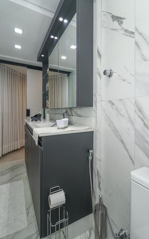 Apartamento à venda com 228m², 4 quartos e 4 vagasBanheiro da Suíte