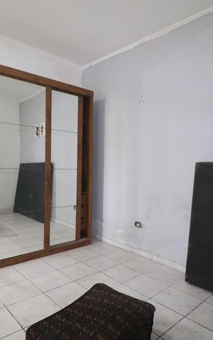 Casa à venda com 177m², 2 quartos e 1 vagaCasa 02 - Quarto 1