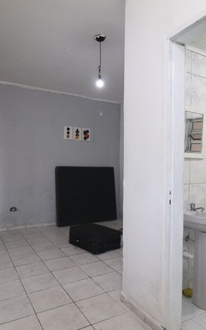Casa à venda com 177m², 2 quartos e 1 vagaCasa 02 - Quarto 1