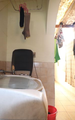 Casa à venda com 177m², 2 quartos e 1 vagaCasa 01 - Área de Serviço
