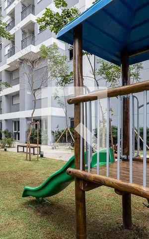 Apartamento à venda com 42m², 2 quartos e sem vaga Apartamento à venda com 42m², 2 quartos e sem vagaPlayground