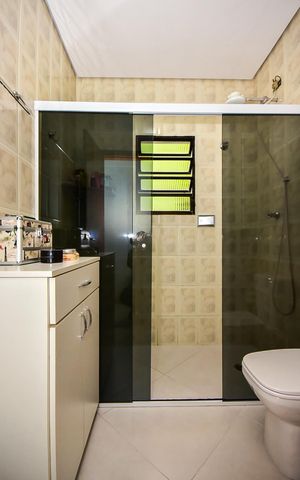 Casa à venda com 125m², 3 quartos e 2 vagasBanheiro Suíte
