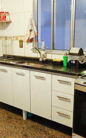 Casa à venda com 151m², 4 quartos e 3 vagas Casa à venda com 151m², 4 quartos e 3 vagasCozinha