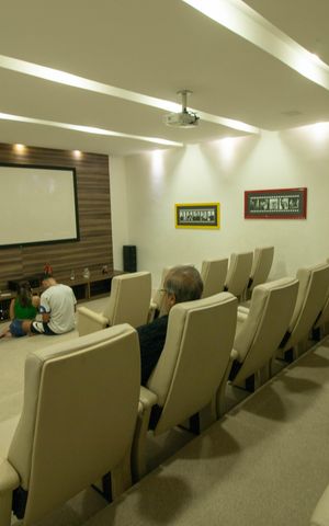 Apartamento à venda com 181m², 3 quartos e 2 vagasCinema
