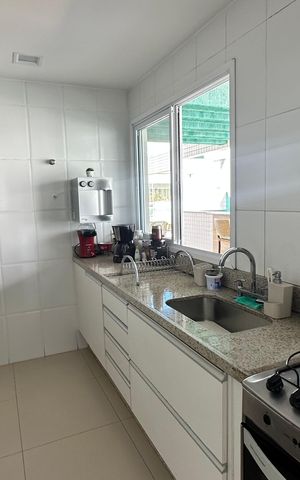 Apartamento à venda com 181m², 3 quartos e 2 vagasCozinha