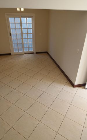Casa à venda com 270m², 3 quartos e 3 vagasSala 2