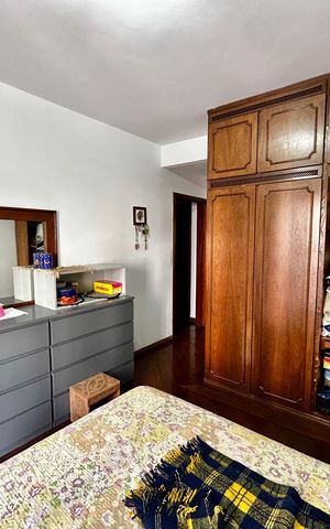 Casa à venda com 500m², 6 quartos e 3 vagas Casa à venda com 500m², 6 quartos e 3 vagasSuíte 2