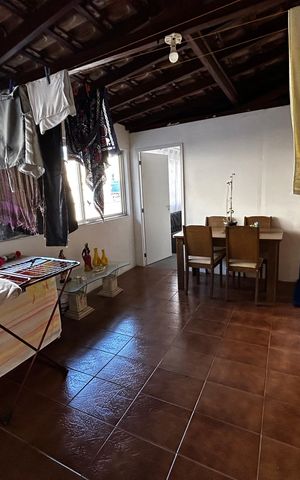 Casa à venda com 500m², 6 quartos e 3 vagas Casa à venda com 500m², 6 quartos e 3 vagasÁrea de Serviço