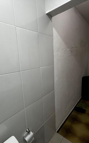 Casa à venda com 500m², 6 quartos e 3 vagas Casa à venda com 500m², 6 quartos e 3 vagasBanheiro 4