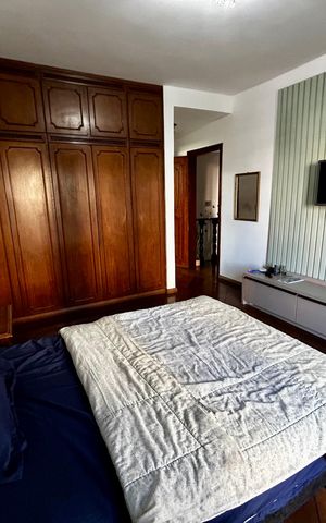 Casa à venda com 500m², 6 quartos e 3 vagas Casa à venda com 500m², 6 quartos e 3 vagasSuíte 1
